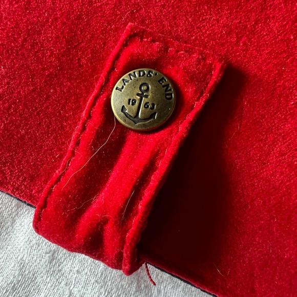 Lands' End Red and White IPad case. Tablet case. Houndstooth - Picture 2 of 4